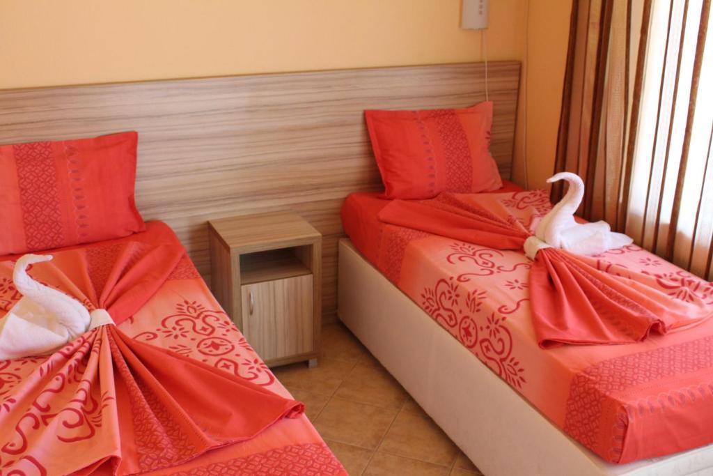 פומורי Viva Beach Hotel מראה חיצוני תמונה
